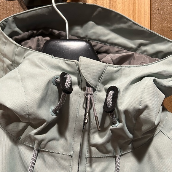 Rip Curl 20k/20k snow jacket, medium, like new, no tags. - Picture 6 of 9